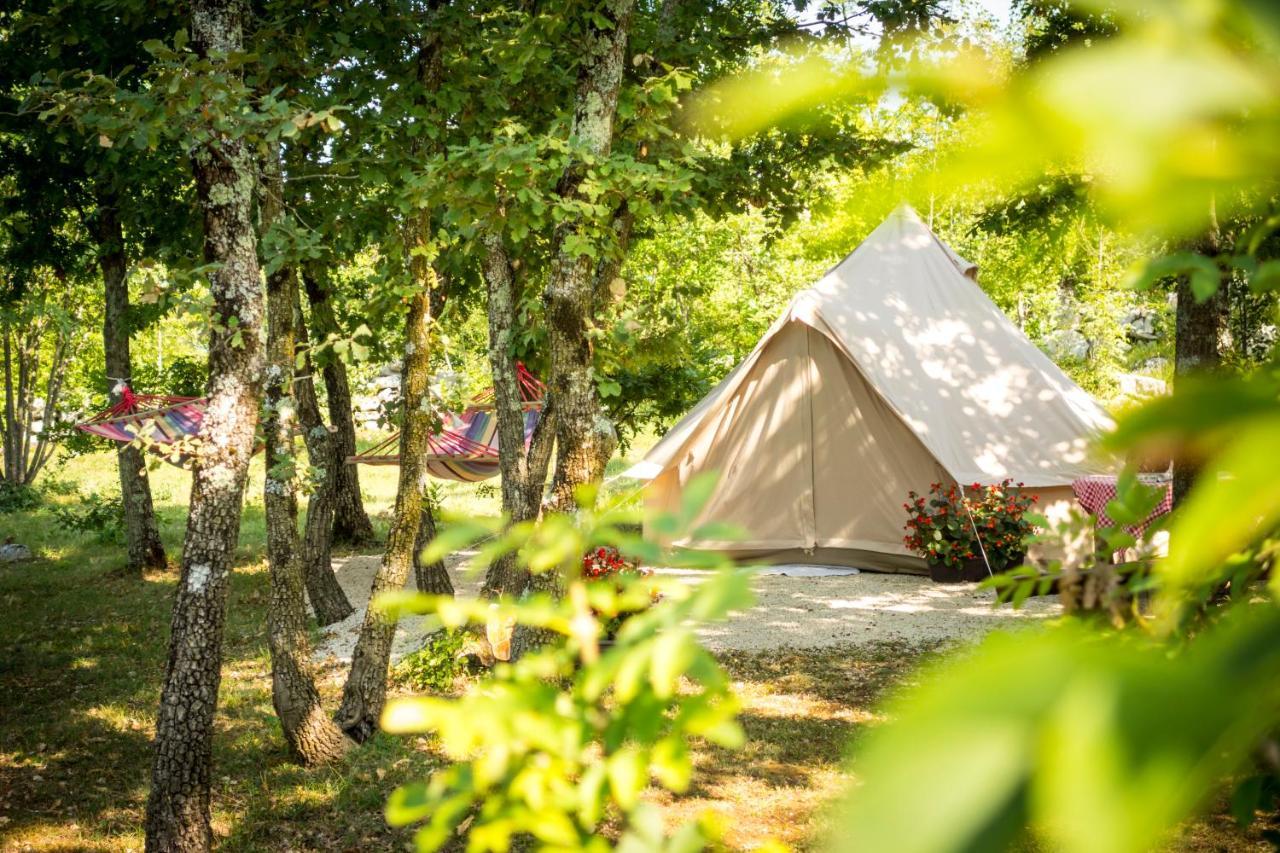Robinson Accommodation Freedom Foli Bagian luar foto